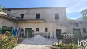 Shop/Premises commercial in Sant'Elia Fiumerapido