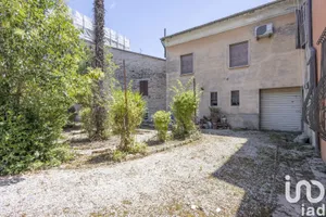 Edificio in Tolentino