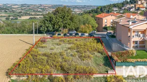 Terreno edificabile in Monterado