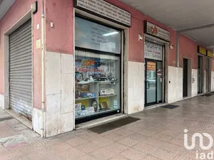 Shop/Premises commercial in Cagliari