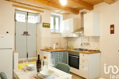 Village house in Lapedona