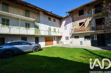 Casa/Villa in Lesegno