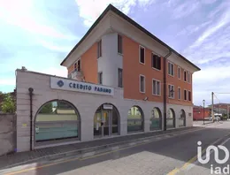 Shop/Premises commercial in Roverbella