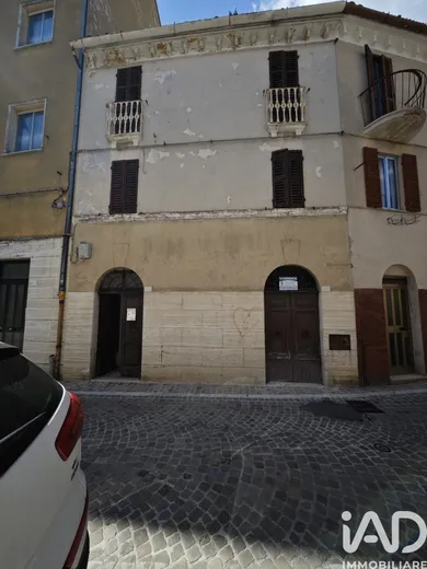 Edificio in Osimo