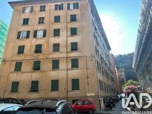 Appartamento 6 locali e più in Genova