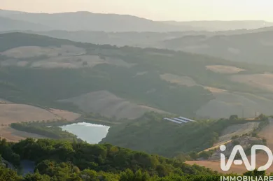 Tenuta storica in Radicondoli