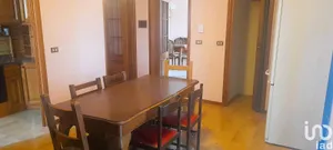 Appartamento 6 locali e più in Roncoferraro
