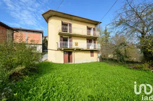 Casa/Villa in Mombarcaro