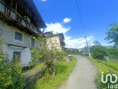 Park home in Mezzenile