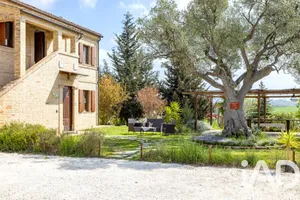 Villetta a schiera in Recanati