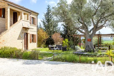 Villetta a schiera in Recanati