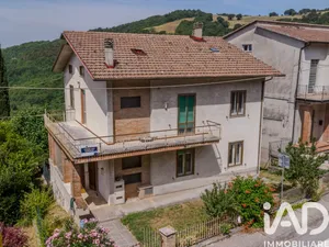 Casa/Villa in Valfabbrica