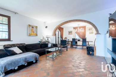 House in Cascina
