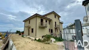 Villetta a schiera in Monteprandone