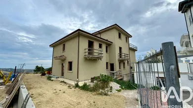 Villetta a schiera in Monteprandone