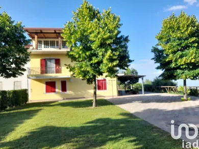 House in Cellino Attanasio