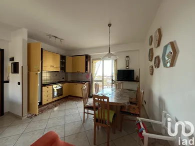 Apartment in Longobardi
