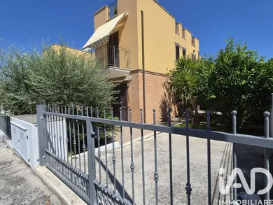 Trilocale in Loreto