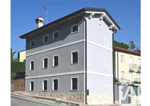 Villetta a schiera in Zugliano