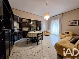 Appartamento 5 locali in Angri