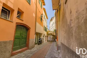 Apartment in Toirano