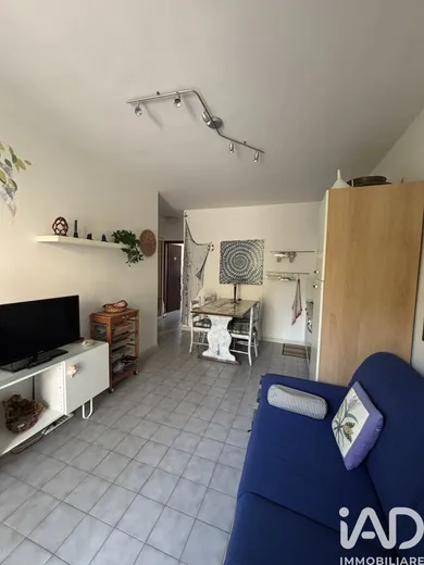 Apartment in Carro