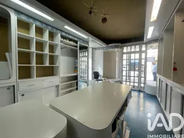 Shop/Premises commercial in Arezzo