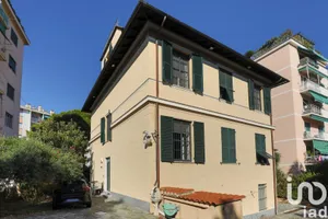 Appartamento in Genova