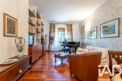 Appartamento 6 locali e più in Ancona