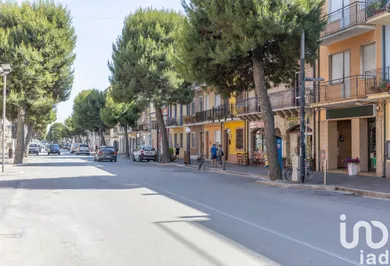 Negozio / locale commerciale in Porto Recanati