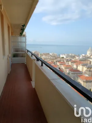 Apartment in Genova