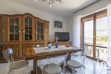 Apartment in Serra San Quirico