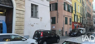 Shop/Premises commercial in Genova