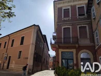Edificio in Fabriano