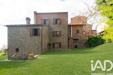 Casa/Villa in Trequanda