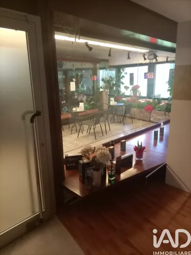 Shop/Premises commercial in Camisano Vicentino