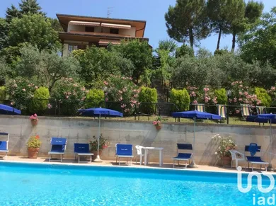 Casa/Villa in Notaresco