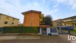 Apartment in Lentate sul Seveso