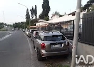 Negozio / locale commerciale in Roma