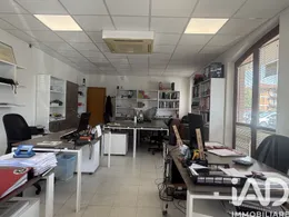 Shop/Premises commercial in Arezzo