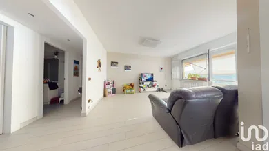 Appartamento in Genova