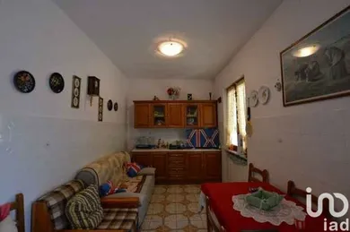 Appartamento in Giusvalla